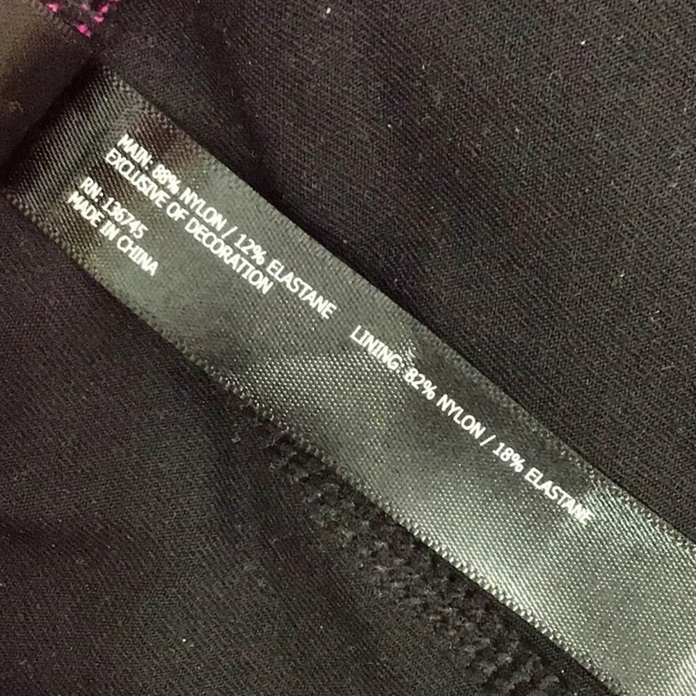 Lorna Jane LJ Black premium Capri leggings XL